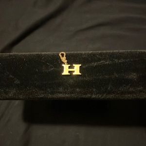 COPY - Coach letter H charm